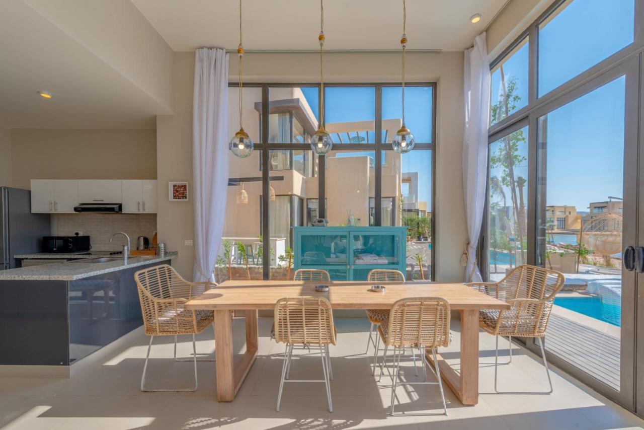 La Casa De Playa Tawila On Island 4br Private With Heated Pool